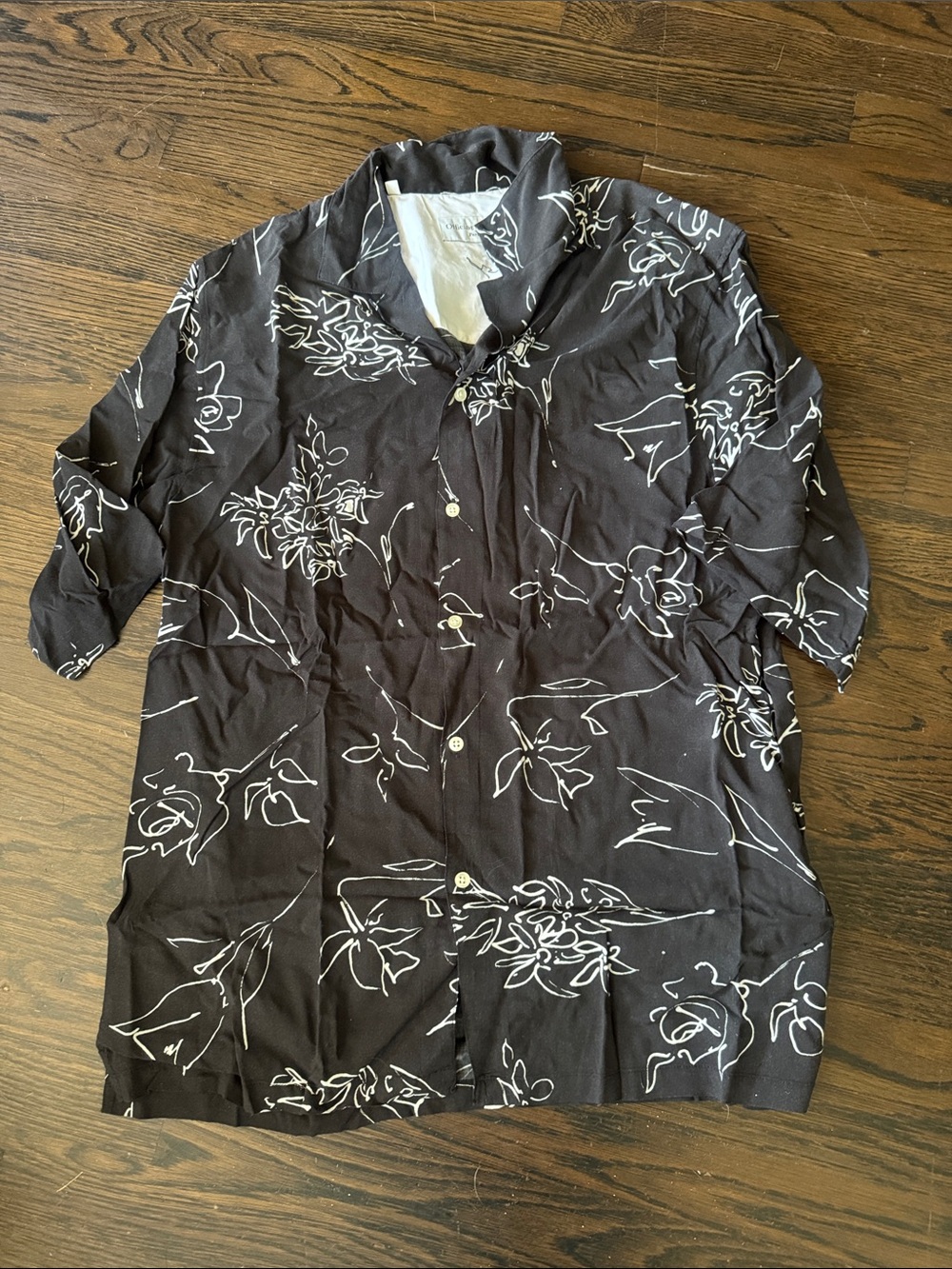 Officine Generale Men's Eren Calligraphy Print Vacation Shirt in Black/Ecru